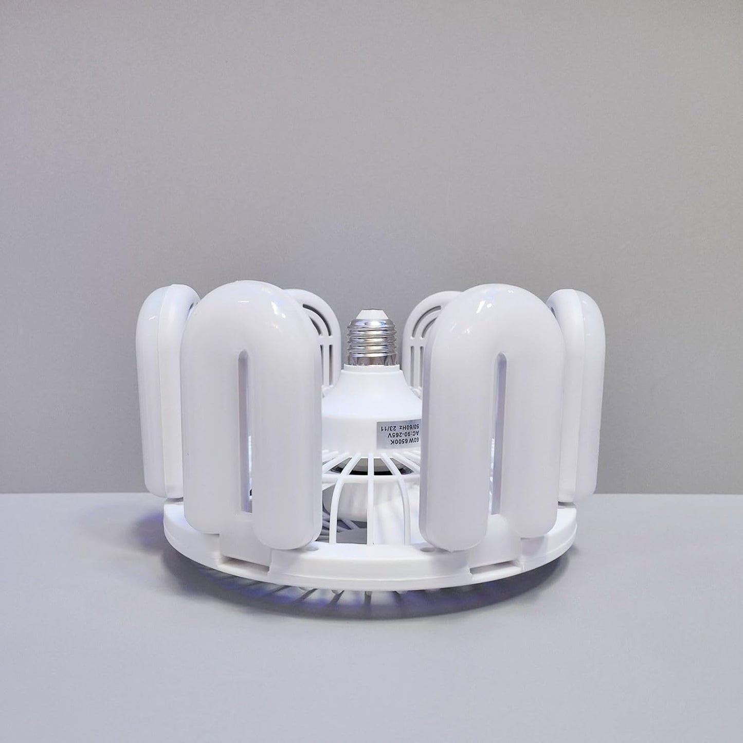 🌀 Folding LED Fan Light | 6 Blades · Remote Dimming · Battery Powered 💡