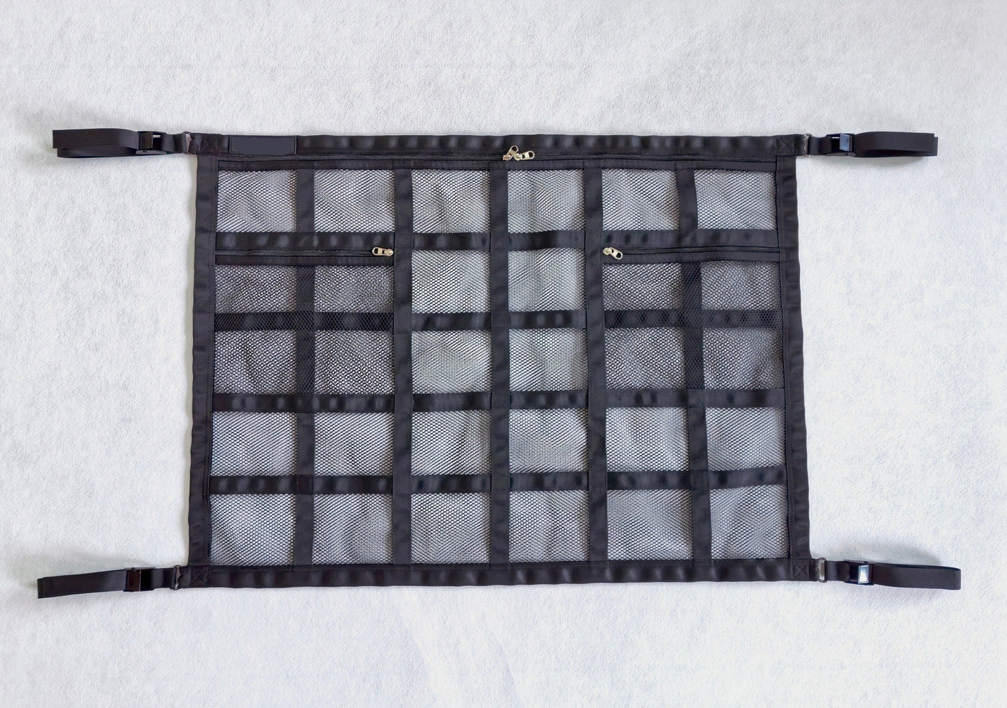 🚗Multi-Pocket Car Storage Net with Alloy Buckles🔧