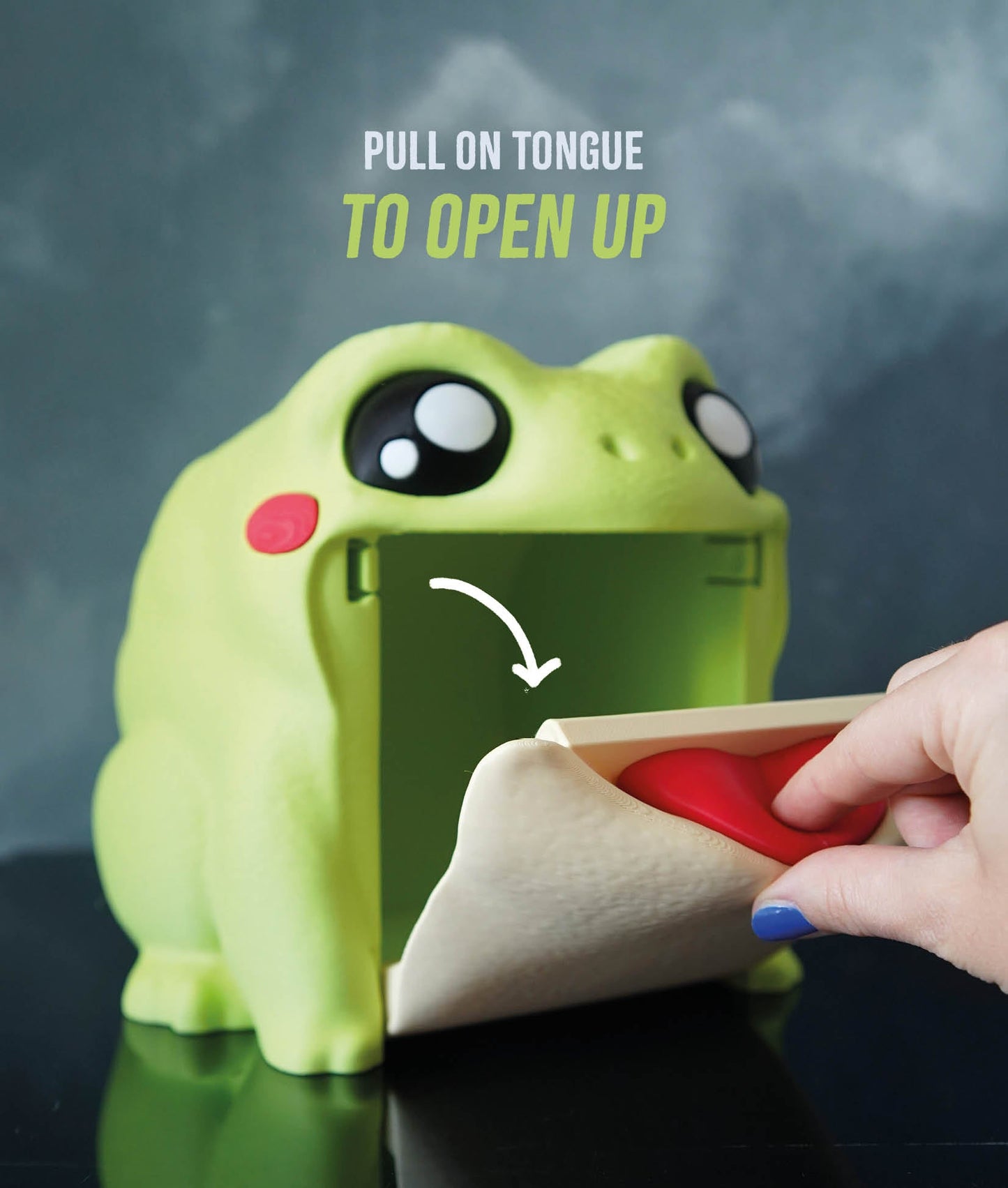 Playful Frog-Shaped Toilet Paper Holder